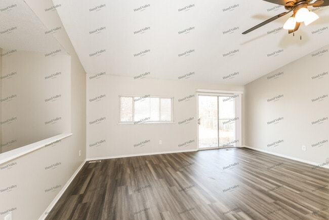 Photo - 1365 Warrior Song Way