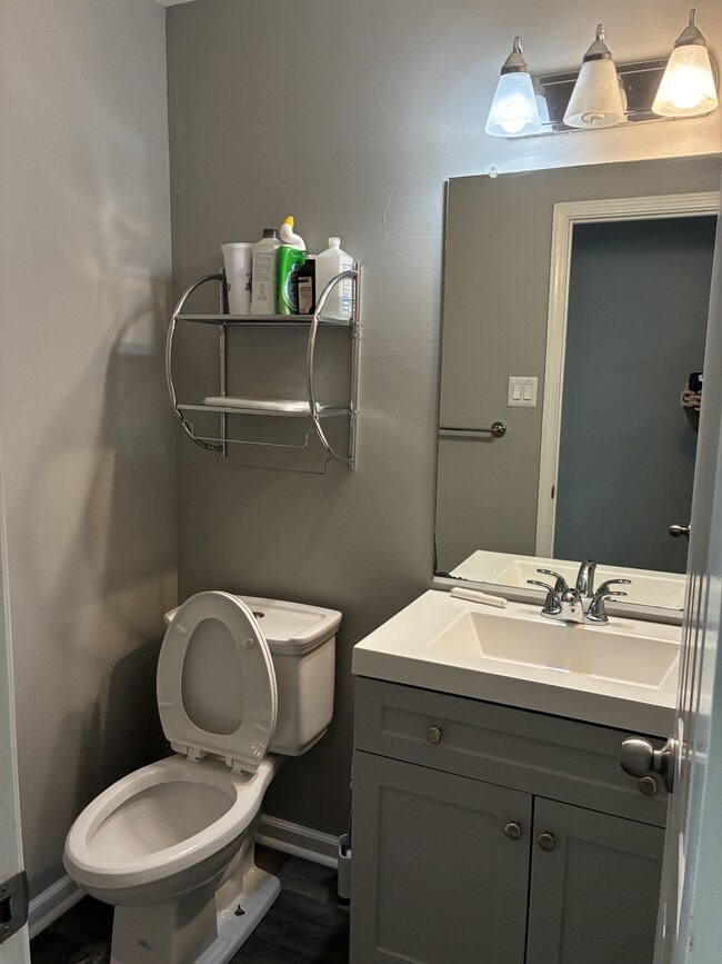 Photo - 700 Crystal Springs Ct Unit 2