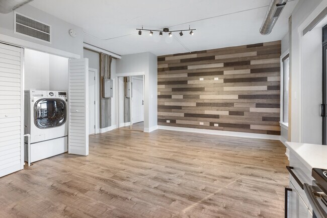 Photo - 7645 N Sheridan Rd Unidad 411