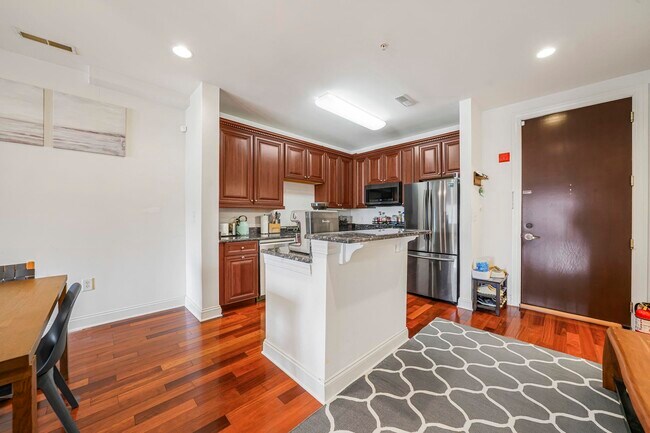 Photo - 22 Ave at Port Imperial Unit 222