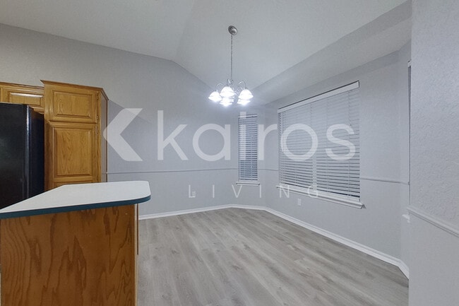 Photo - 408 Coalbrook Dr