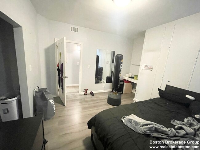 Photo - 9 Mount Pleasant Ave Unit #3