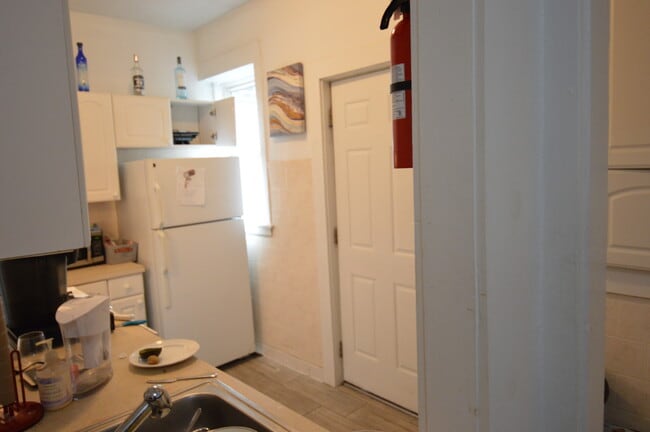 Photo - 56 Egmont St Unit 1
