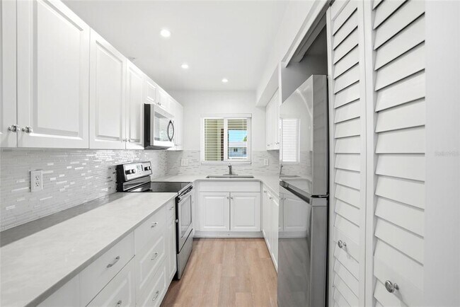 Photo - 4570 Overlook Dr NE Unit 284