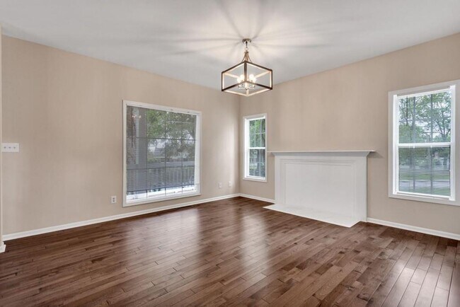 Photo - 758 McDonough Blvd SE