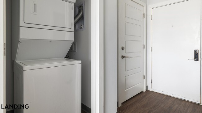 Photo - 302 13th St S Unidad 611