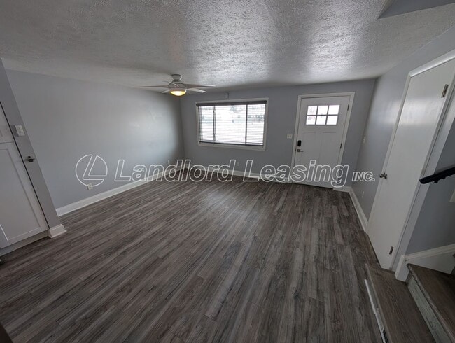 Photo - Updated 3-Bedroom Split-Level with Open Kitchen & Finished Lower Level
