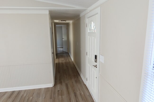 entry/foyer