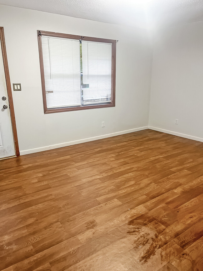 Photo - 1416 Harrison Ave NW