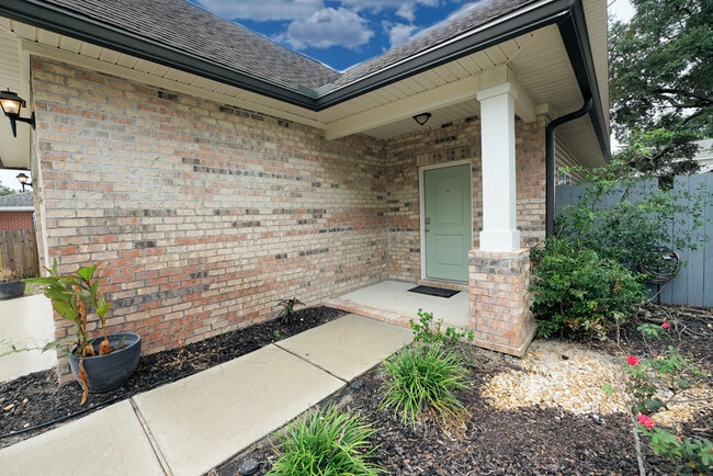 Photo - 1305 Finck Rd