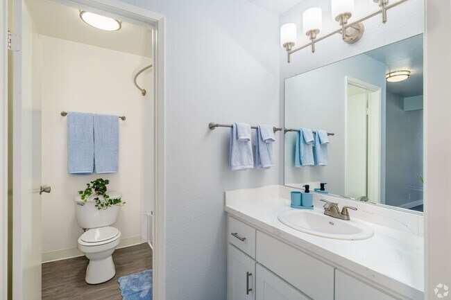 Cirby Oaks Apartment Homes