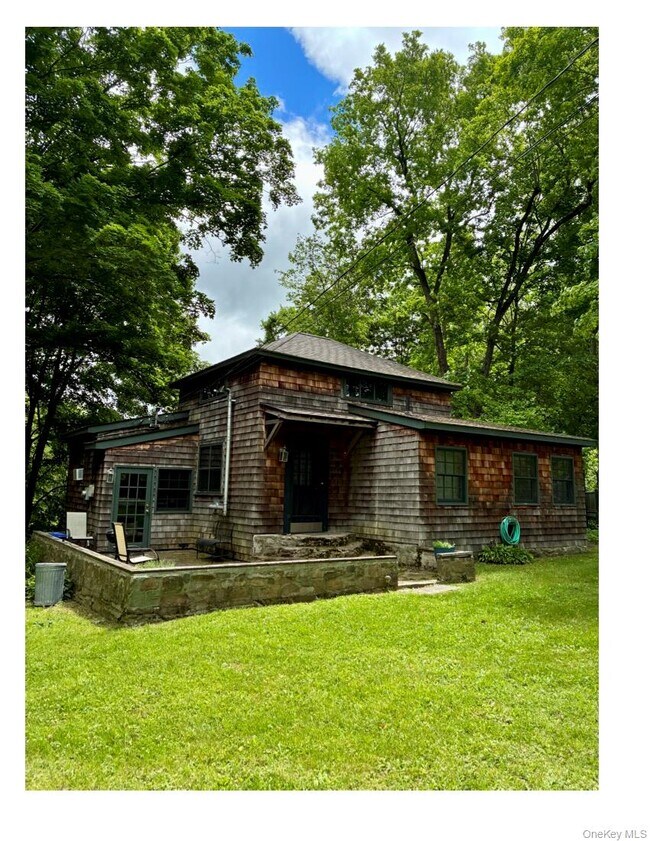 Photo - 186 Taylor Rd