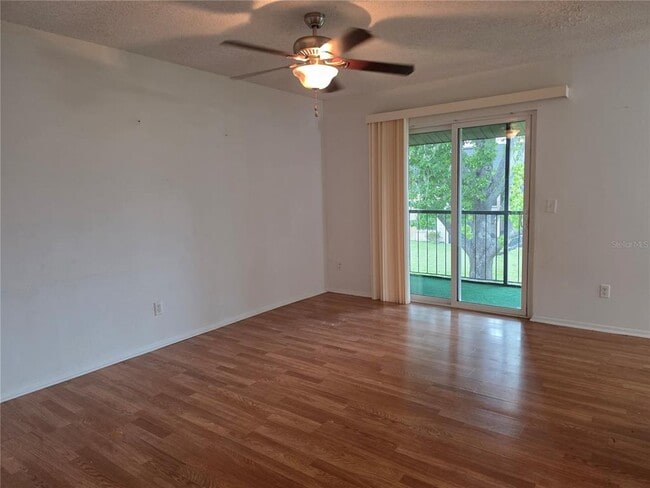 Photo - 9910 Turf Way Unit 8