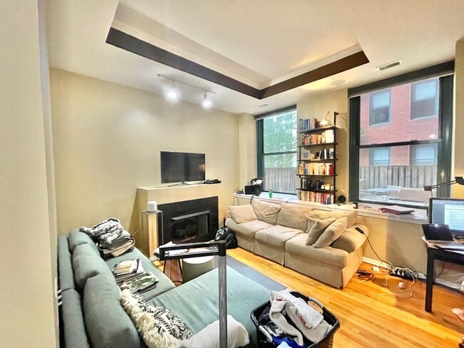 Photo - Beautiful 2BD/2BTH CONDO IN THE LOOP!