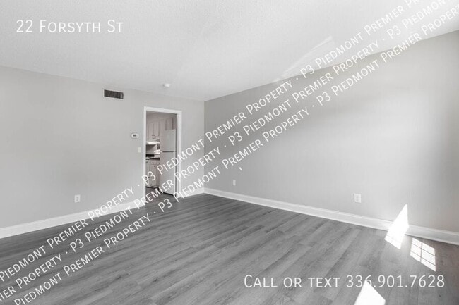 22 Forsyth St