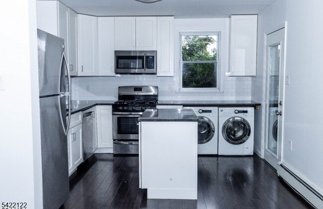 Photo - 11 Lentz Ave