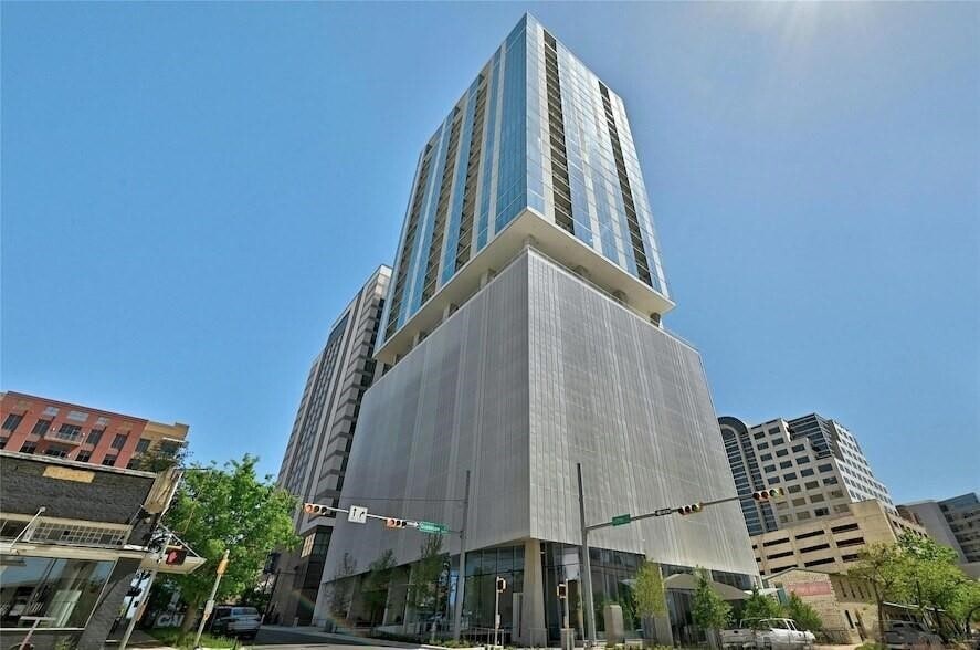 Photo - 313 W 17th St Unit 1903
