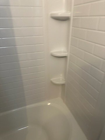 Photo - Charming 1-Bedroom Multiplex in Cincinnati with Modern Amenities! Unidad 4