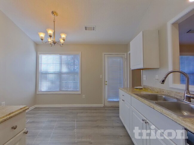 Photo - 309 Lokey's Ridge Rd