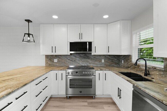 Photo - 200 N El Mar Dr Unit B202