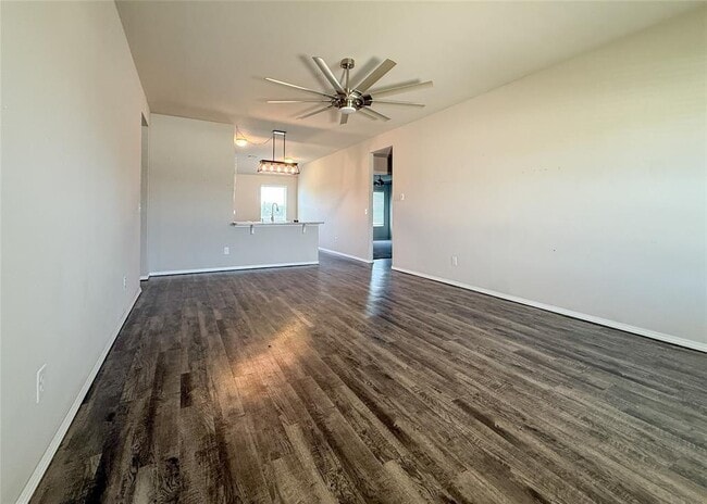 528 Fox Burrow Ln
