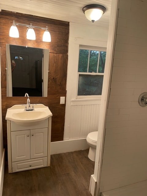 Photo - 136 S Main St