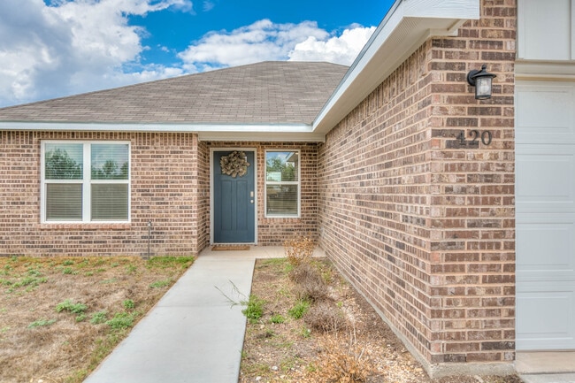 Photo - 420 E 48th St