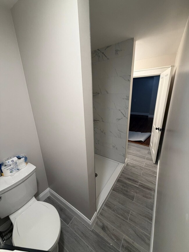 Photo - 936 S Main St Unit 2