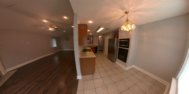 Photo - 1934 S Village Green St