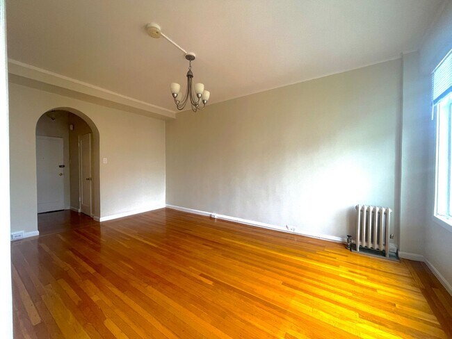 Photo - 1700 Octavia St Unidad 305