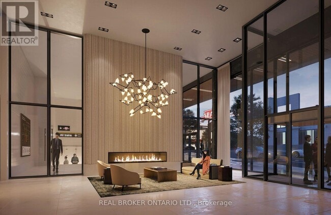 Photo - 2020 Bathurst St Unit 615