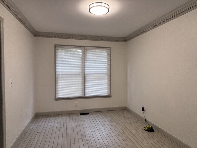 Photo - 2221 Pauls Penny Ln