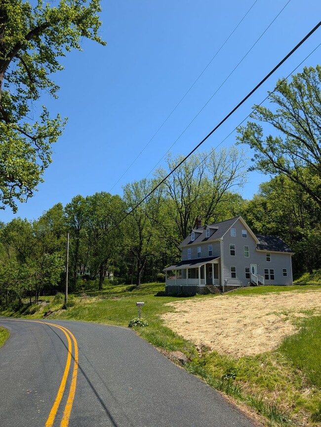 Photo - 4 Bedroom Darlington Home Near State Park