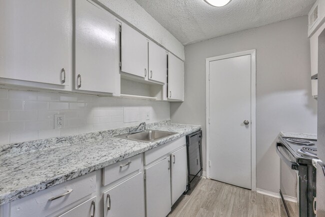 Photo - Solana at Brentwood