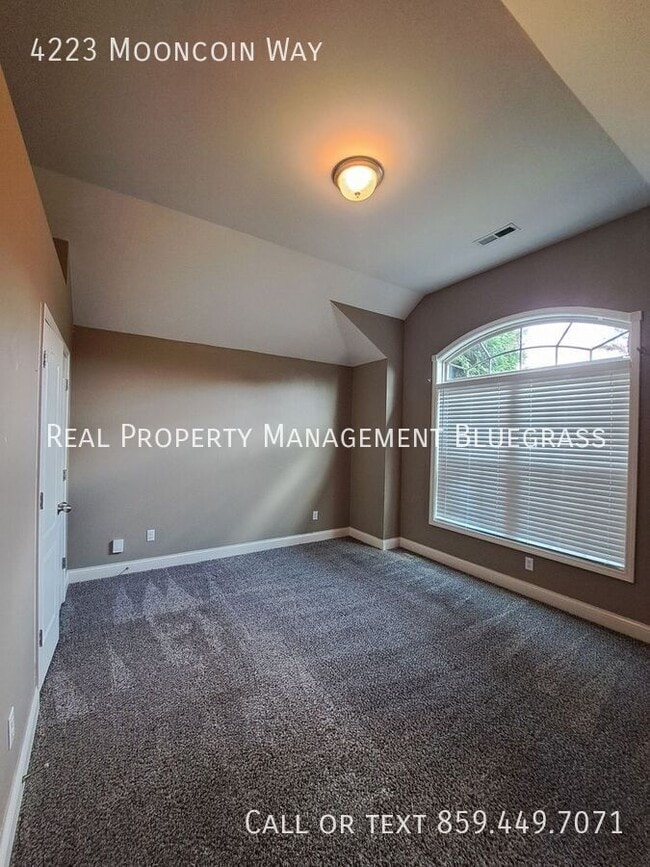 Photo - 4223 Mooncoin Way