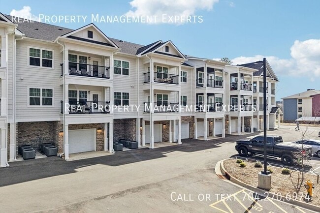 Photo - 14801 Statesville Rd Unit 218