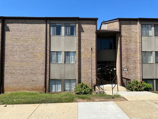 Building Photo - 19016 Mills Choice Rd Rental