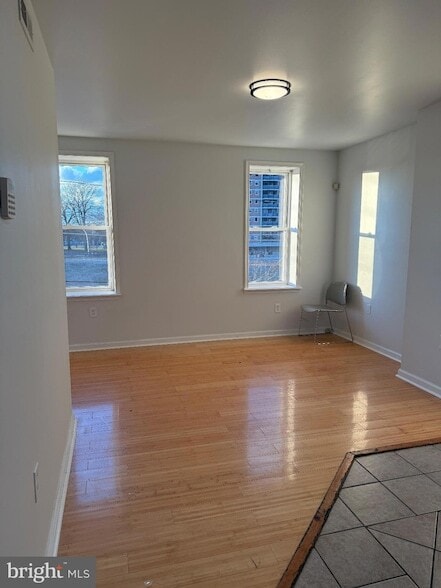 Photo - 2427 N 10th St