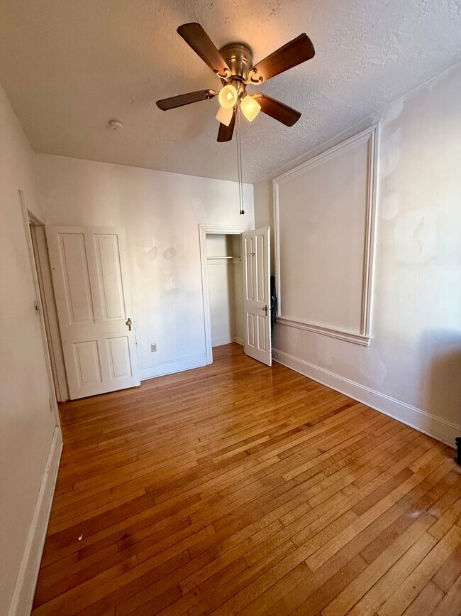 Photo - 326 W Broad St Unit 326 W. Broad Street