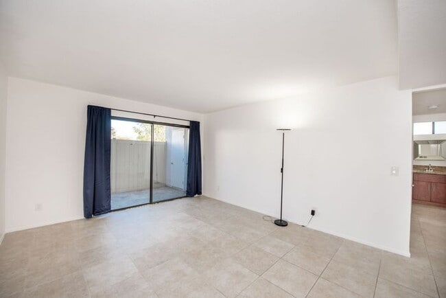 Photo - Amazing DTHB Condo