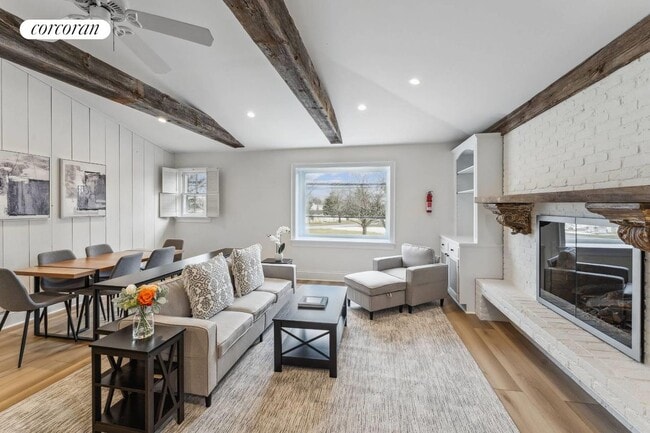 Photo - 710 Montauk Hwy