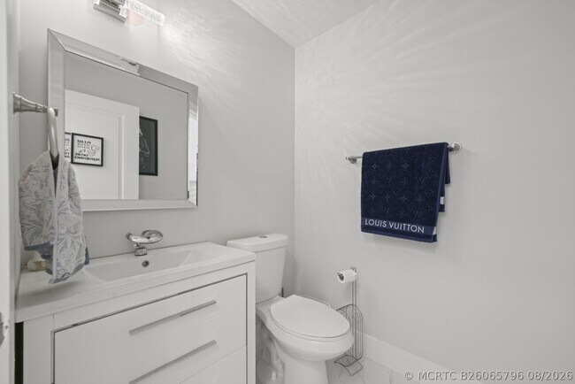 Photo - 4734 NW 5th Ct