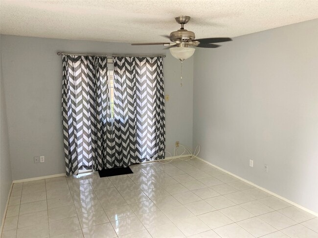 Photo - 12009 Greenwood Forest Dr