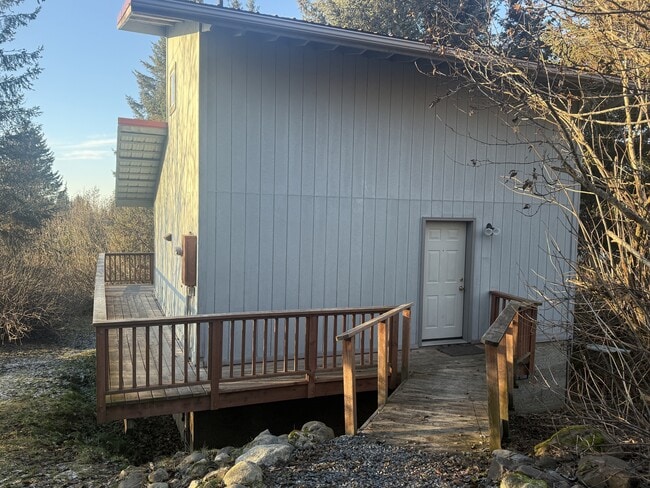 Photo - 41321 Ruth Way