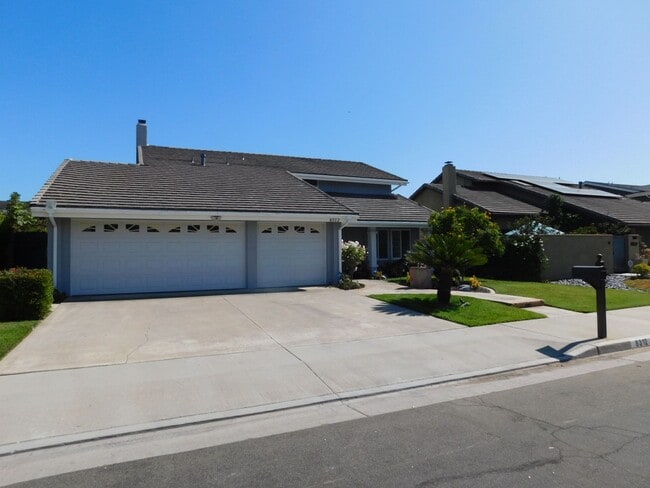 Building Photo - Beautiful 5-bedroom 3-Bathroom 2-Story House