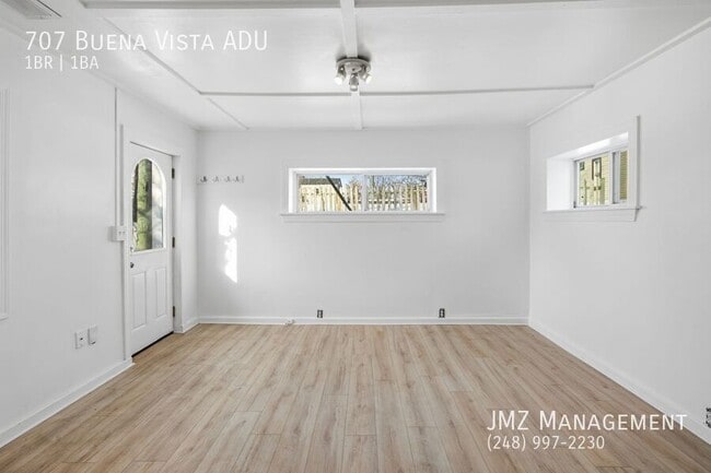 Building Photo - 707 Buena Vista Ave