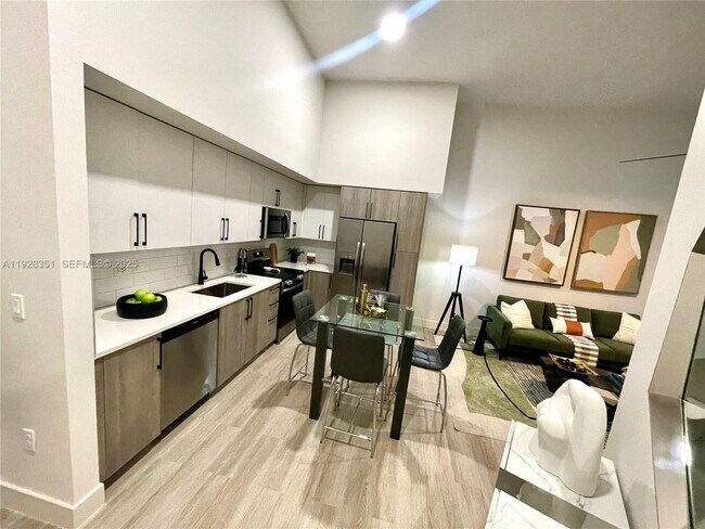 Photo - 18412 Homestead Ave Unit 227