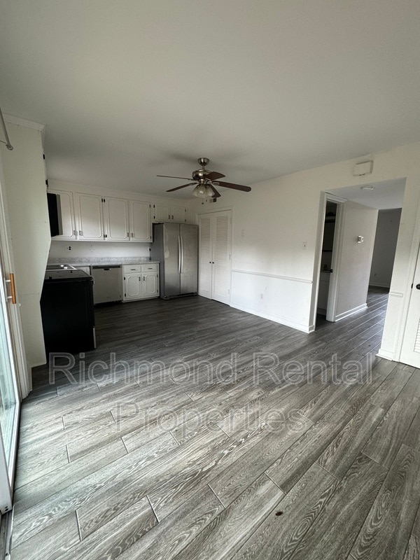 Photo - 2241 Kingsbrook Dr