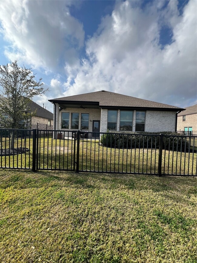 Photo - 3102 Secret Lagoon Ln