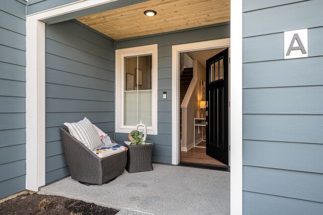 Photo - 4 Bed | 3.5 Bathroom | 1840 Sq Ft | $3,400